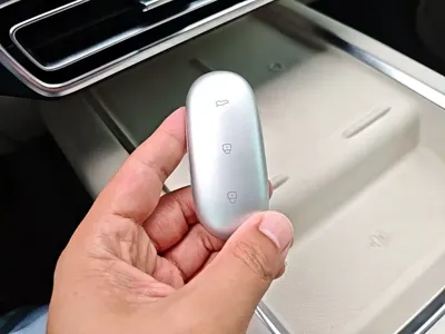 Li Auto Li MEGA