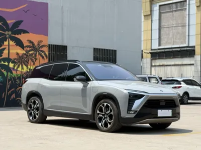Nio ES8