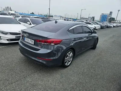 Hyundai Avante