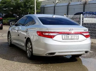 Hyundai Grandeur
