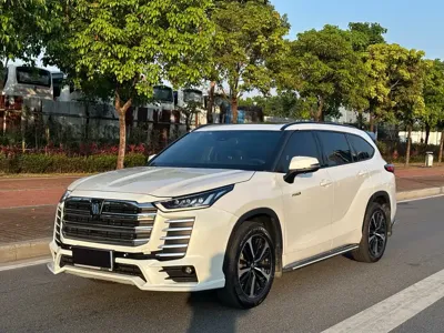 Toyota Crown Kluger