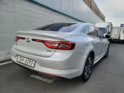 Renault-KoreaSamsung SM6