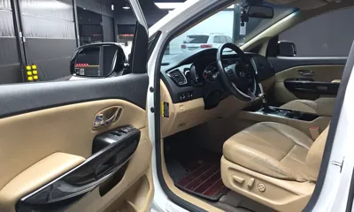 Kia Canival
