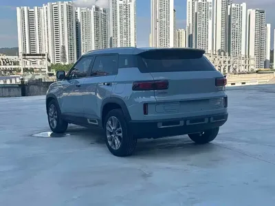 Geely ICON
