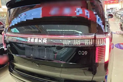 Zeekr 009