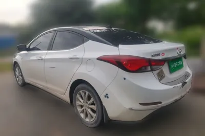 Hyundai Elantra (5th Generation