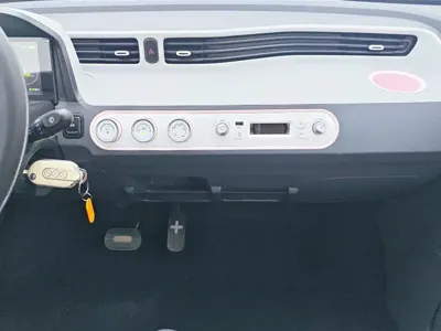 Wuling MINIEV