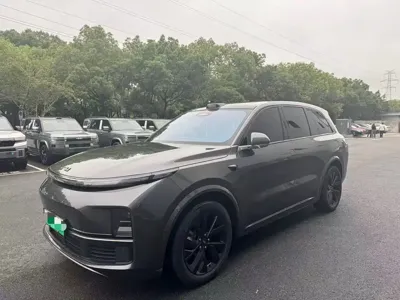 Li Auto Li L8