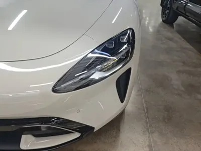 Xiaomi SU7