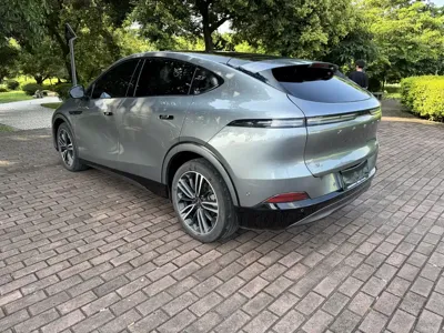 Xpeng G6