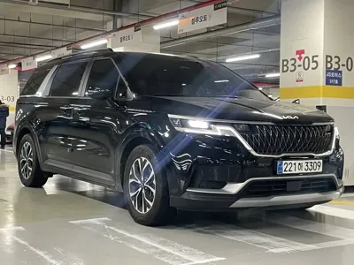 Kia Canival