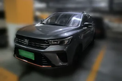 Roewe RX3
