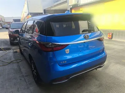 BYD MAX