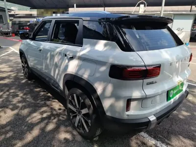 Geely ICON