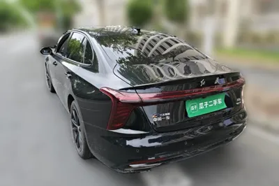 Hongqi H5