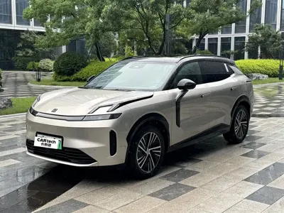 Lynk & Co 08 EM-P
