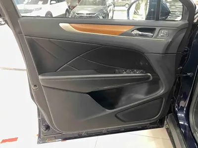 Lincoln MKC