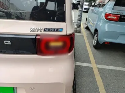 Wuling MINIEV