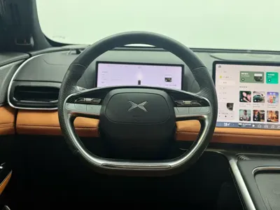 Xpeng G9