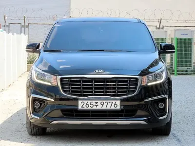 Kia Canival