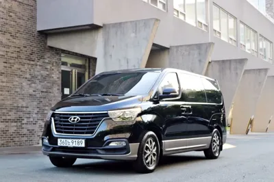 Hyundai Starex