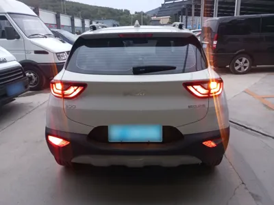 Kia kx1 Stonic