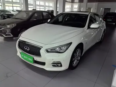 Infiniti Q50L
