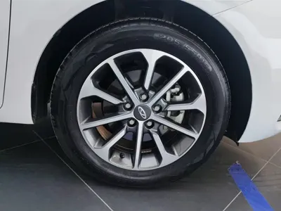 Chery Arrizo 5
