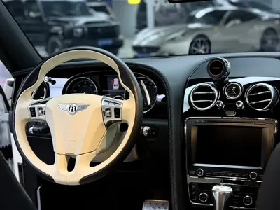 Bentley Flying Spur
