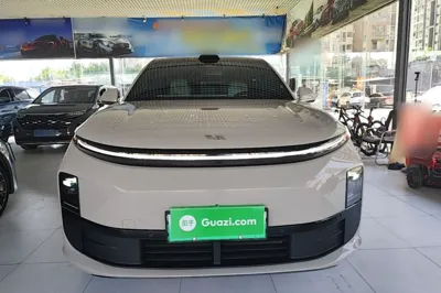 Li Auto L6