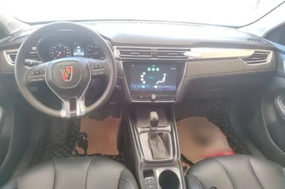 Roewe i5