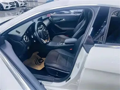Mercedes-Benz CLA (Import)