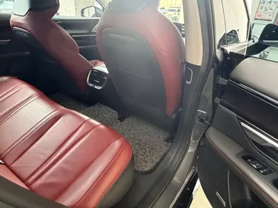 Xpeng P7