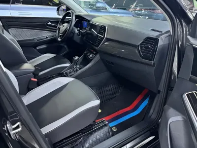 Jetta VS7
