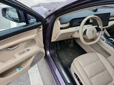 AITO 问界 AITO M5