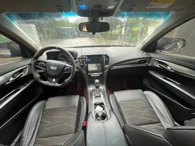 Cadillac ATS-L