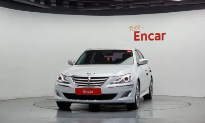 Hyundai Genesis