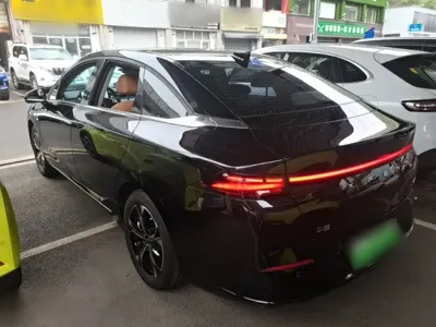 Xpeng P5