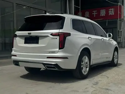 Cadillac XT6