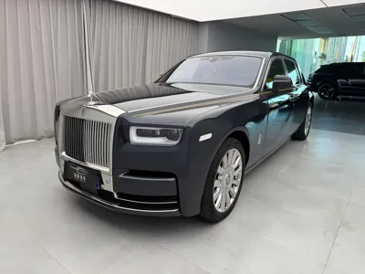 Rolls-Royce Phantom