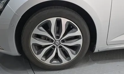 Renault-KoreaSamsung SM6