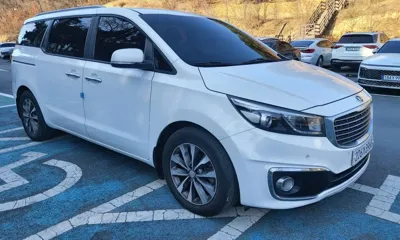 Kia Canival