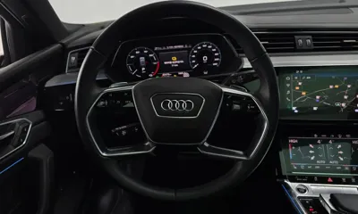 Audi e-tron
