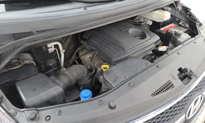 Hyundai Starex