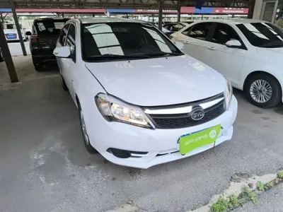 BYD F3