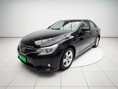 Toyota Reiz
