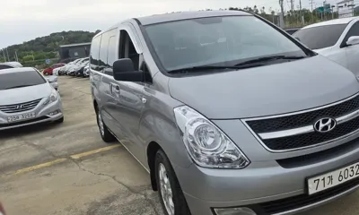Hyundai Starex