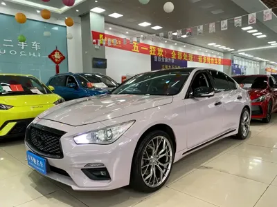 Infiniti Q50L