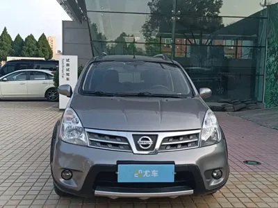 Nissan Livina