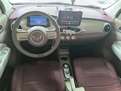 Wuling MINIEV